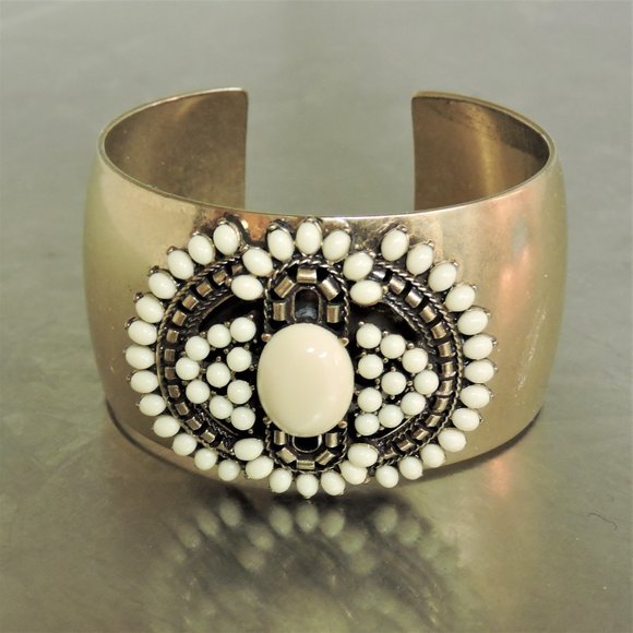 Boho Stella & Dot Statement Ivory Cabochons & Brass Cuff Bangle Bracelet - Picture 2 of 3